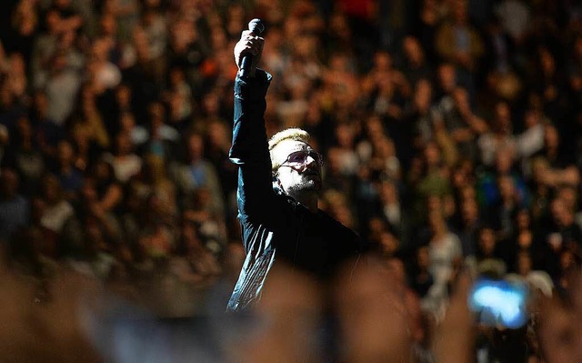 U2 treten bei insgesamt vier Konzerten in Berlin auf.  | Foto: dpa