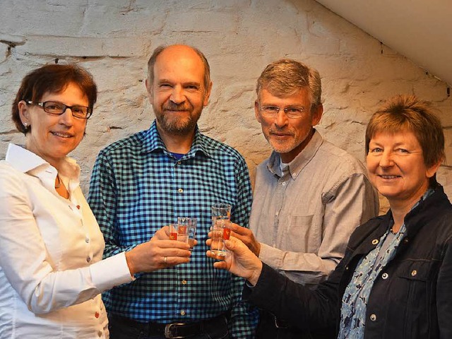 Hauptakteure der letzten Veranstaltung...org Lutz und Brigitte Martin (v.li.).   | Foto: Sabine Ehrentreich