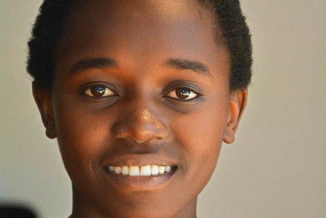 Eine junge Frau aus Uganda kämpft für die Bildung