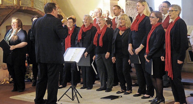 Der Auftritt das Waldkircher Chores  z... kam beim Kirchenkonzert sehr gut an.   | Foto: wolfgang knstle