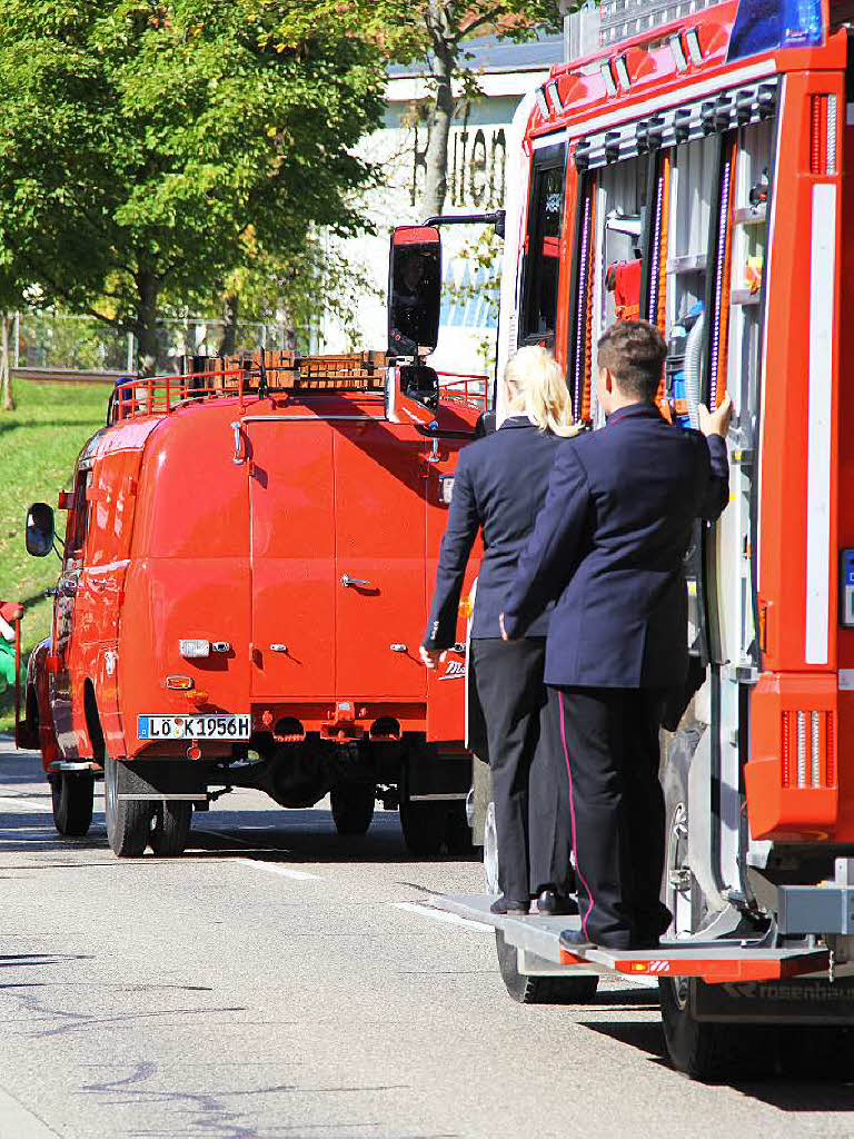 Feuerwehr gestern und heute: Der Festumzug in Bad Krozingen bot einen bunten und beeindruckenden Einblick.