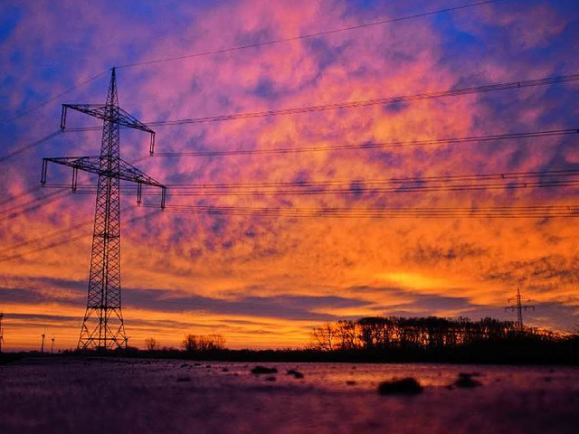 Hierzulande wird viel mehr Energie erzeugt als gebraucht wird   | Foto: dpa