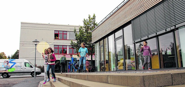 Der neue Aufenthaltsraum fr die Schl...esbetriebs an der Schule zu schaffen.   | Foto: Gnter Vollmer