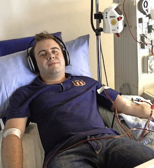 Daniel Schwald bei seiner Spende von Stammzellen.   | Foto: zvg