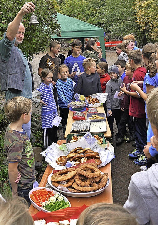 Eltern der Schule sorgten fr die Verpflegung.  | Foto: ZVG