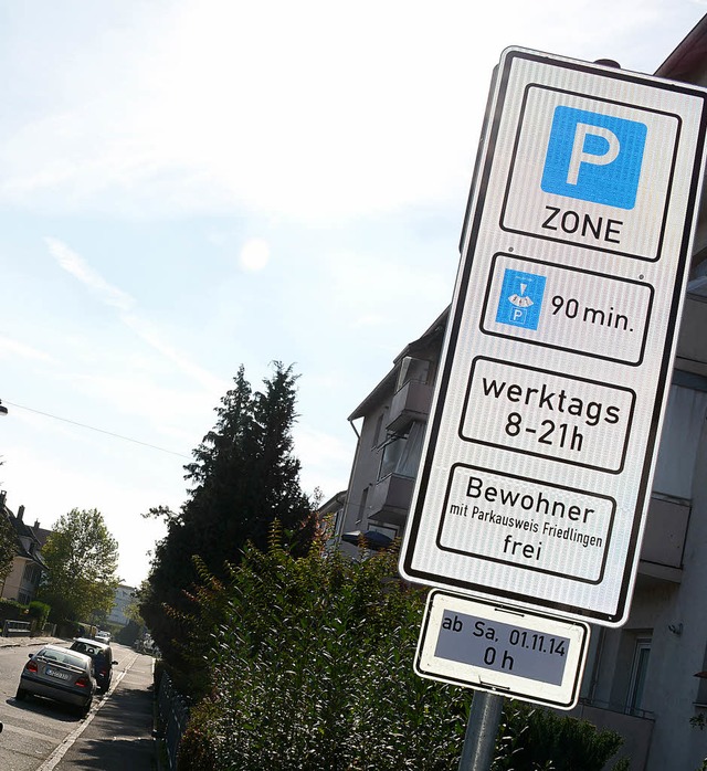 Wer hier lnger parken will, braucht einen Parkausweis.   | Foto: Lauber