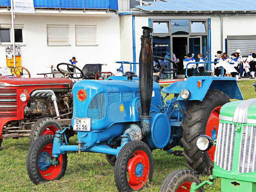 Oldtimer-Traktoren bei der Beo GmbH