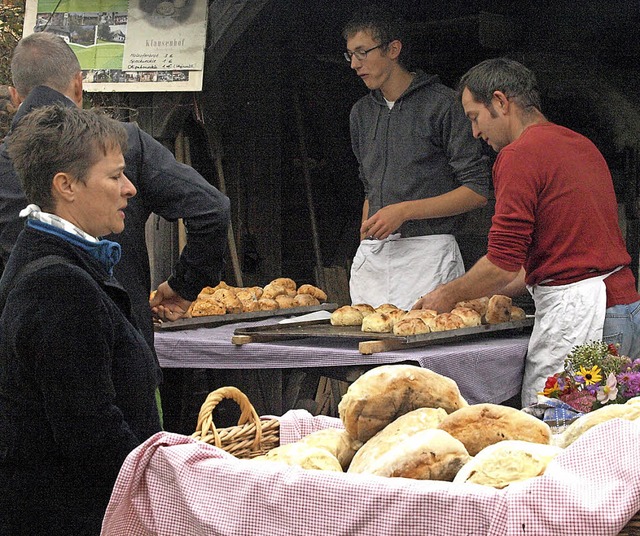 Bunte Vielfalt herrschte wieder auf dem Erntemarkt am Klausenhof  | Foto: Karin Stckl-Steinebrunner