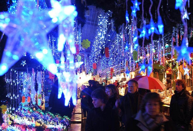 Straburg exportiert Weihnachtsmarkt n...o mehr chinesische Besucher im Elsass.  | Foto: dpa