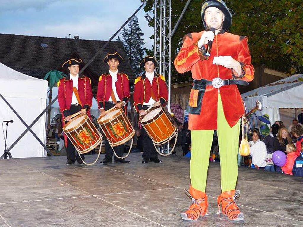 Viel Betrieb herrschte bei Apfelmarkt und Hela. Fotografiert von Marion Rank.<?ZL?>
