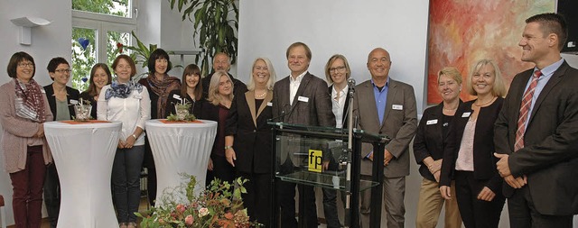 Das Team der Lahrer Tagesklinik stellt...die rztliche Leiterin (am Mikrofon).   | Foto: Marion Haid