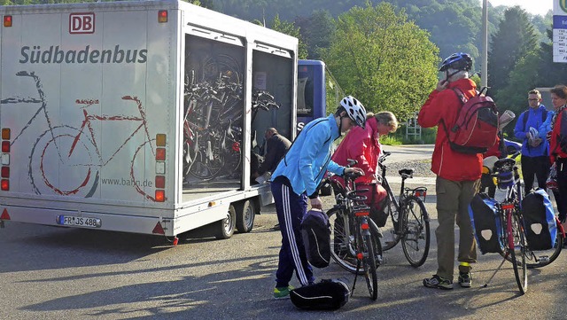 Der Radbus auf den Feldberg, der in Ze...amt 1136 Fahrrder und 1141 Menschen.   | Foto: Daniel Gramespacher