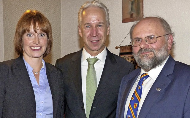 Die neue Schulkreisvorsitzende des VBE...isvorsitzende Josef Klein (von links)   | Foto: Marion Rank
