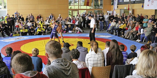 Volles Haus hatte der Sportverein Gres...-Ringkampf gegen die RG  Hausen-Zell.   | Foto: Hege