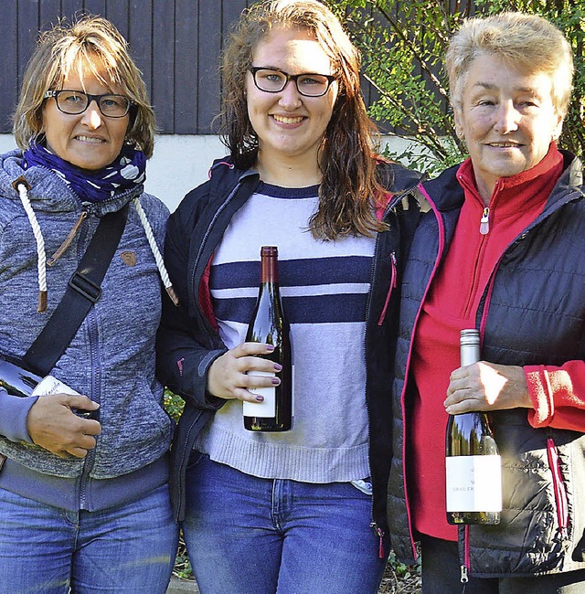 Sonja Jger,  Janina Zentner und   Ing...tor Zirke und   Christian Nussbaumer.   | Foto: privat