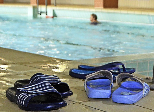 Der Betrieb im Hallenbad ist gut angelaufen.  | Foto: Peter Gerigk