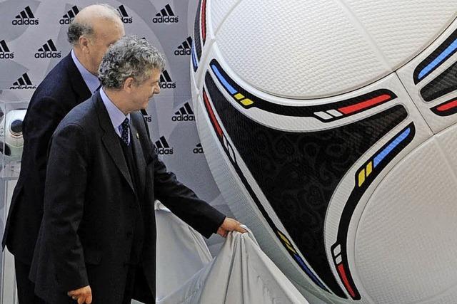 Uefa signalisiert Platini ihr Vertrauen
