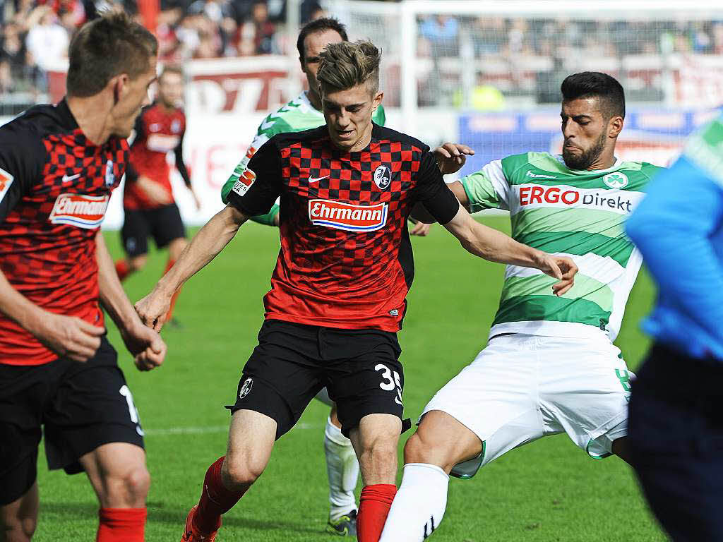 Ein schnes Spiel fr die Zuschauer am Sonntagnachmittag im Schwarzwaldstadion.