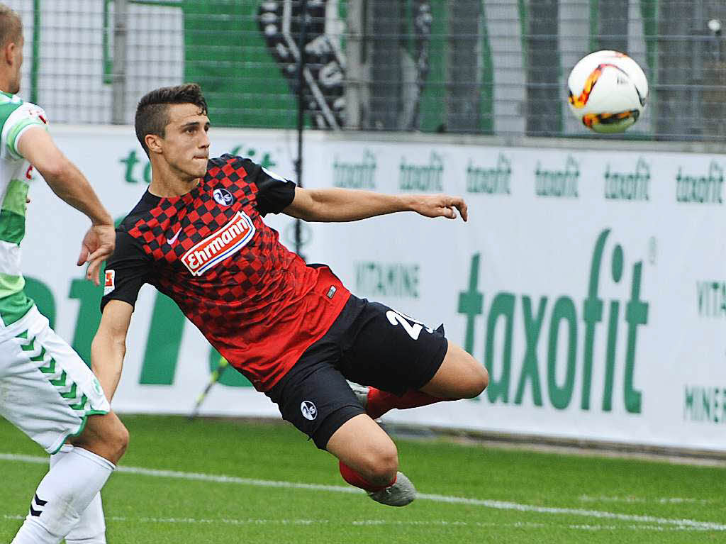 Ein schnes Spiel fr die Zuschauer am Sonntagnachmittag im Schwarzwaldstadion.