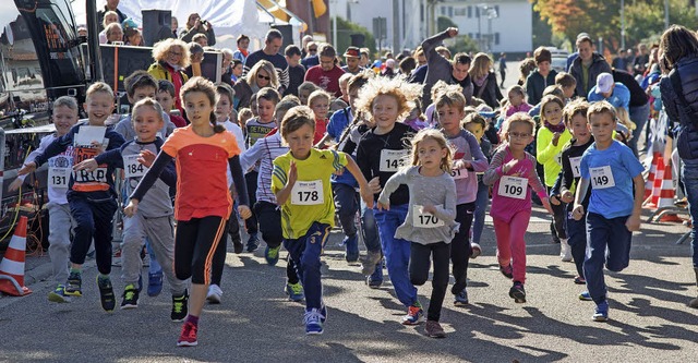 Wieder viele Kinder und Jugendliche ha...  Ettenheimer Stadtlauf teilgenommen.   | Foto: Olaf Michel