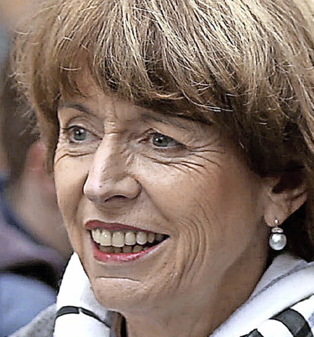 Henriette Reker am vergangenen Freitag im Wahlkampf  | Foto: dpa