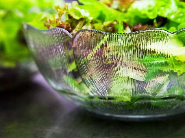 Salat enthlt kaum Kalorien, in den fr...er jede Menge gesunde Pflanzenstoffe.   | Foto: MICHAEL WISSING