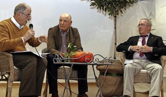 Im Podiumsgesprch (von links): Kurt Hockenjos, Bernd Eble und  Adolf Dreher   | Foto: Heidi Fssel