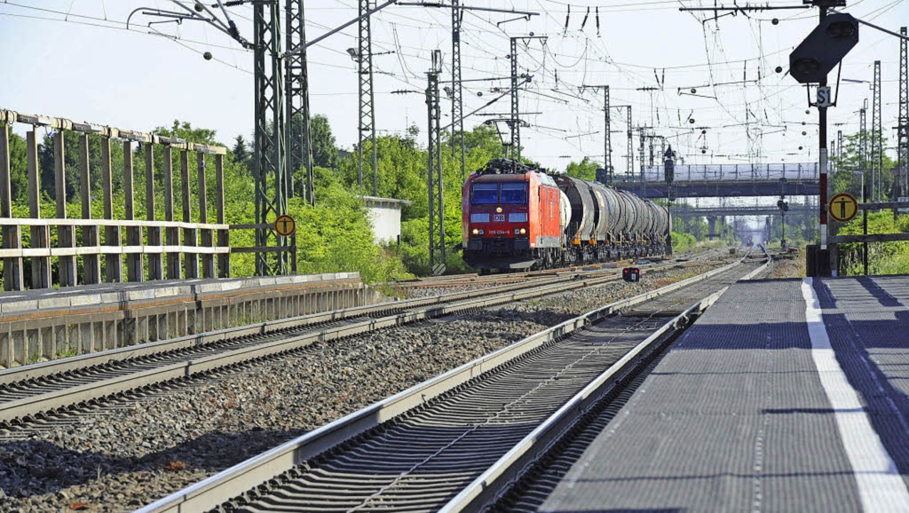Der Ausbau der Rheintalbahn beschäftigt weiterhin die Bürger und die Politik.   | Foto: Volker Münch