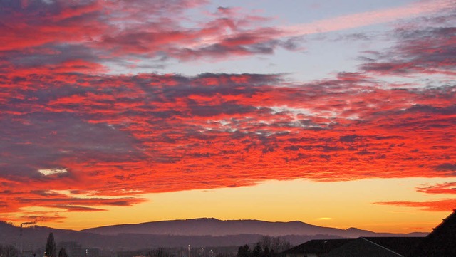 Blick in die Schweiz bei Abendrot. Die...weiteren Planungen hintenan gestellt.   | Foto: Heinz Vollmar