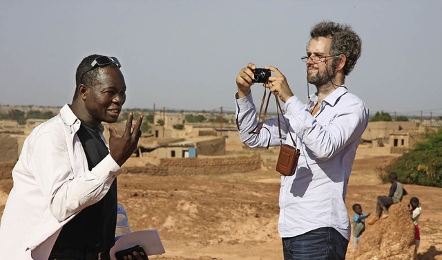 Christoph Schlingensief (rechts) und Architekt Francis Kr  | Foto: dpa