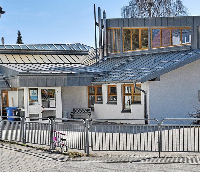 Der Kindergarten St. Elisabeth, der bi...s die benachbarte Kinderkrippe trgt.   | Foto: Stefan Pichler