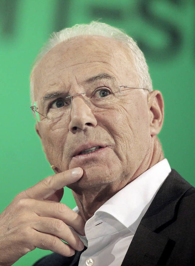 Schaut ein wenig ngstlich: Franz Beckenbauer    | Foto: dpa