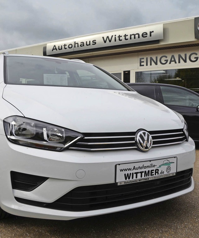 Das Autohaus Wittmer setzt weiter auf VW und das Vertrauen der Kunden.   | Foto: Tanja Bury