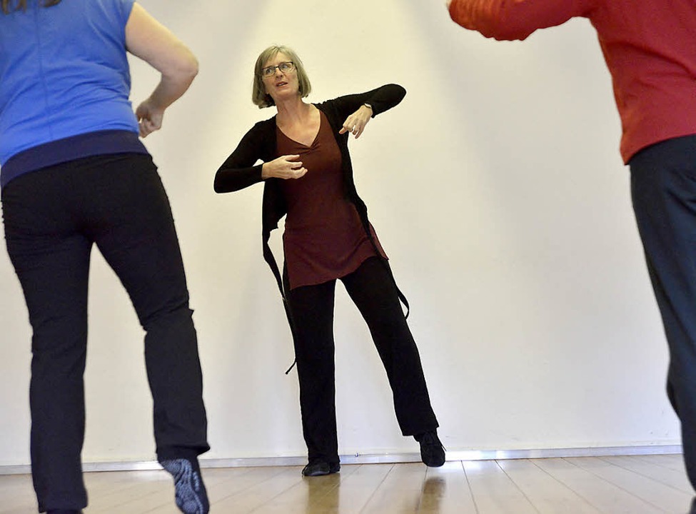 Elana G. Mannheim ist derzeit die einz... die Tanztherapie nach Krebs anbietet.  | Foto: Michael Bamberger