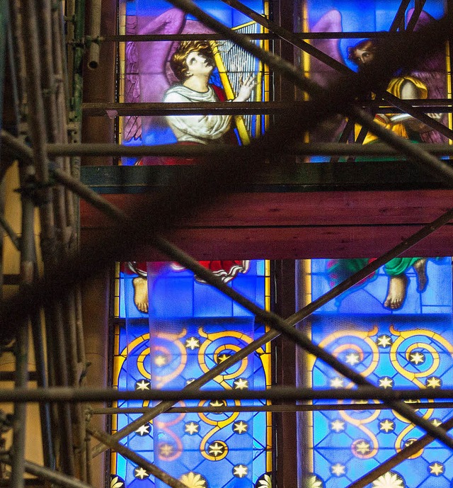 Wegen Bauschden geschlossen und eingerstet: die Friedrichswerdersche Kirche   | Foto: dpa