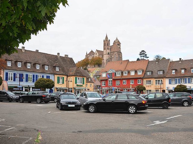 Der Breisacher Marktplatz ist bislang ...l sich durch die Neugestaltung ndern.  | Foto: Christina Hohwieler