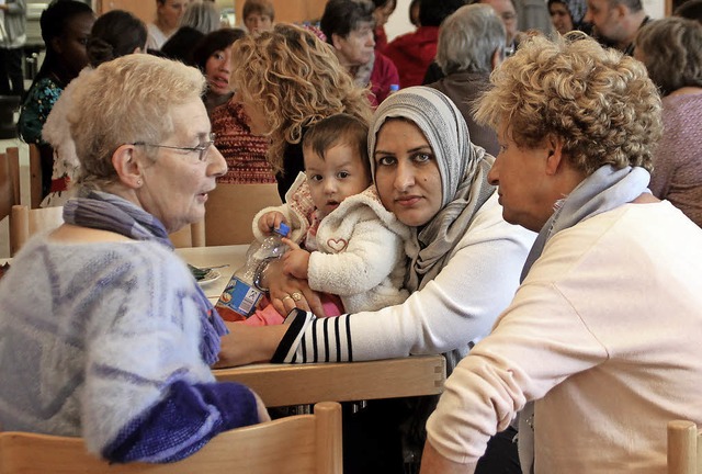 Sitzpltze wechseln, mit Flchtlingen ...#8220;  war aktive Integrationsarbeit.  | Foto: Erika Sieberts