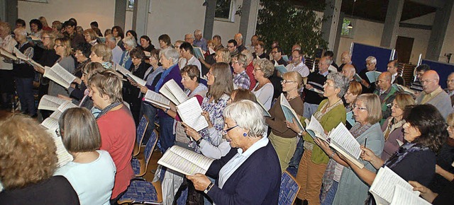 Der katholische Kirchenchor St. Bernha...#8220; von Mendelssohn-Bartholdy auf.   | Foto: ZVG