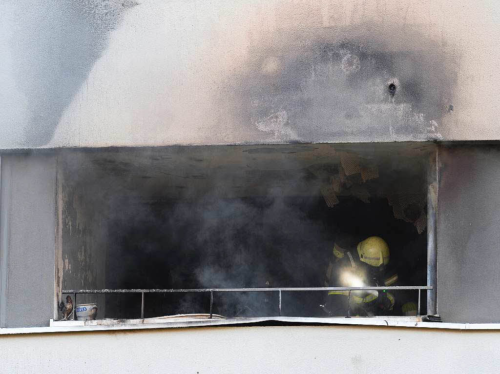 Das Feuer zerstrte eine Wohnung, in der sich zum Zeitpunkt des Brandes niemand befand.