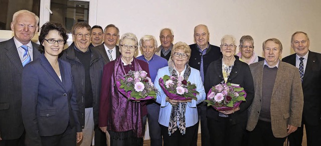 Langjhrige Mitglieder der CDU Ettenhe...nete Helmut Rau (Zweiter von rechts).   | Foto: Sandra Decoux-Kone