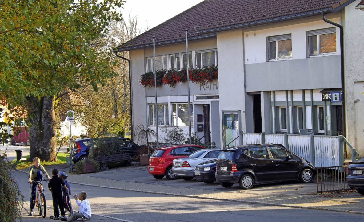 Die Wohnung im Obergeschoss des Herrischrieder Rathauses ist bald bezugsfertig.  | Foto: Archivfoto: Wolfgang Adam