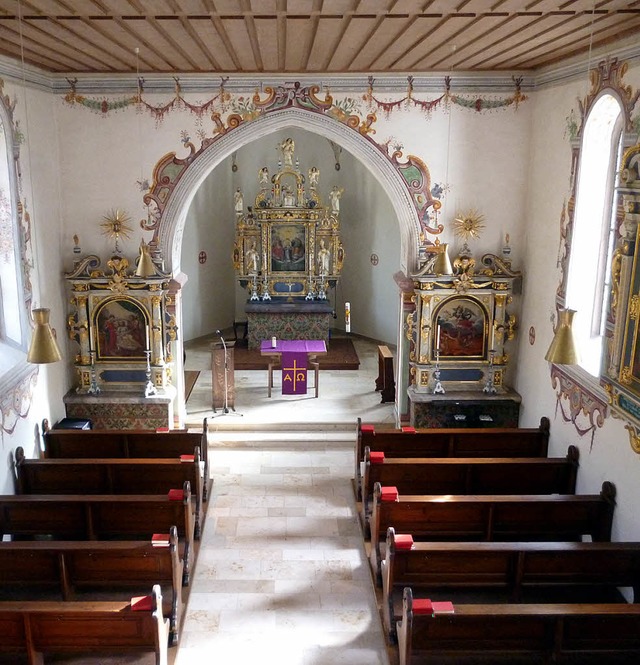 Das Innere der Friedhofskapelle hlt b...inige historische Lehrstunden bereit.   | Foto: Thomas Mutter