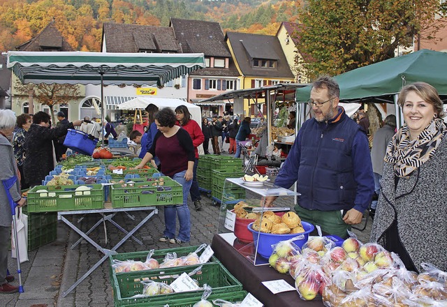 Mit  einem  Herbstfest auf dem  Marktp...ison  des  Sulzburger  Wochenmarktes.   | Foto: Ingeborg Grziwa