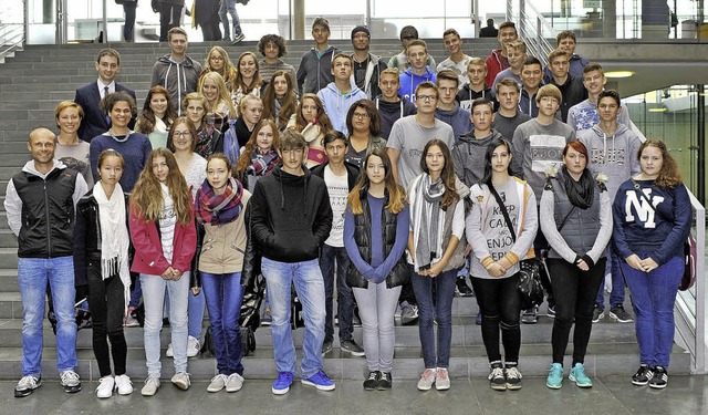 Die Zehntklssler der Realschule Sthl...inreise auch den Deutschen Bundestag.   | Foto: Privat