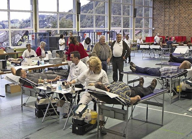 Blutspende  beim DRK  Prechtal in der Steinberghalle   | Foto: Daniel Fleig