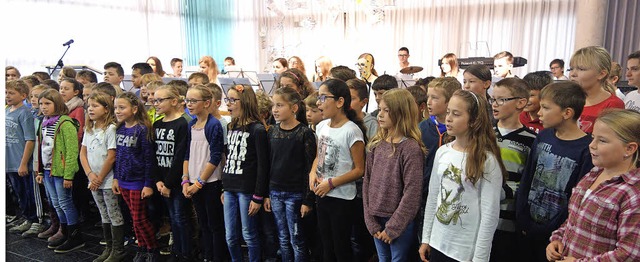 Die Fnftklssler der Realschule Sthl...tndchen.                               | Foto: Andreas Mahler