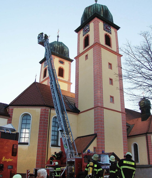 Die Feuerwehr probte in St. Mrgen den Erntsfall.  | Foto: Heinrich Fehrenbach