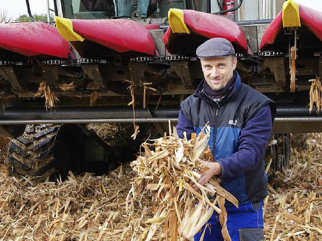 Projektentwickler Matthias Hger will ...bstrat fr Biogasanlagen geeignet ist.  | Foto: Pfefferle