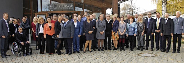 Raymond-Arbeitsjubilare mit Vertretern der Geschftsfhrung   | Foto: Herbert Frey