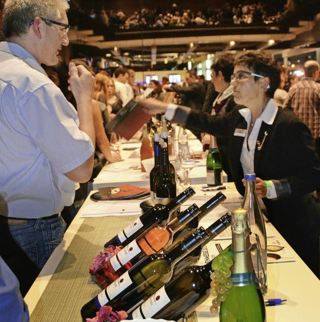 Im Mittelpunkt der Wein  | Foto: Nikolaus Trenz